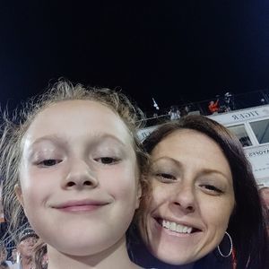 Meet your Posher, Lizzy